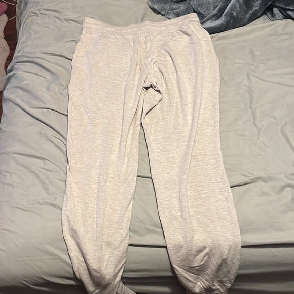Lululemon Joggers - Picture 4 of 5